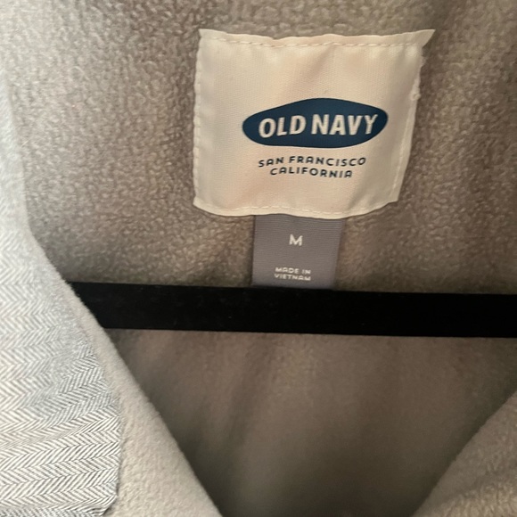 Old Navy Frost Free Vest - Picture 3 of 4